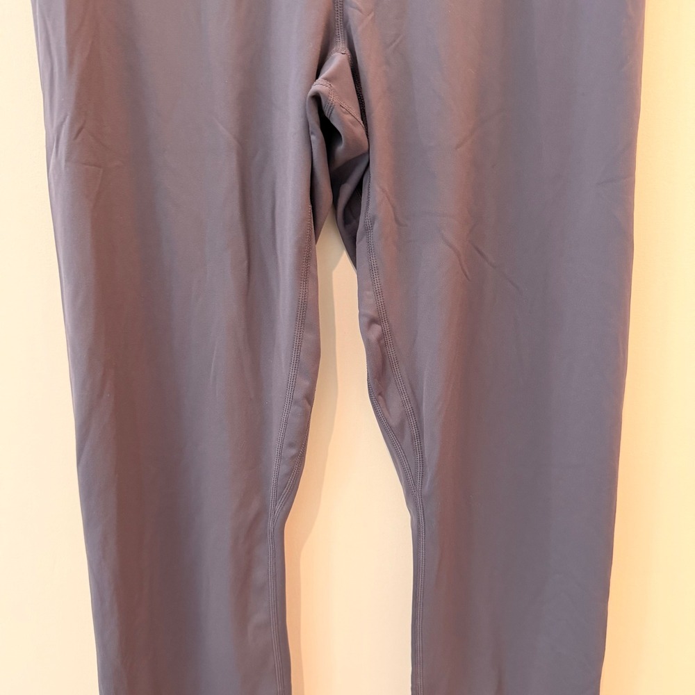 Quince Ultra Form High Rise Legging Pilates Yoga Gym Travel Blue Fog Large EUC - Picture 4 of 16